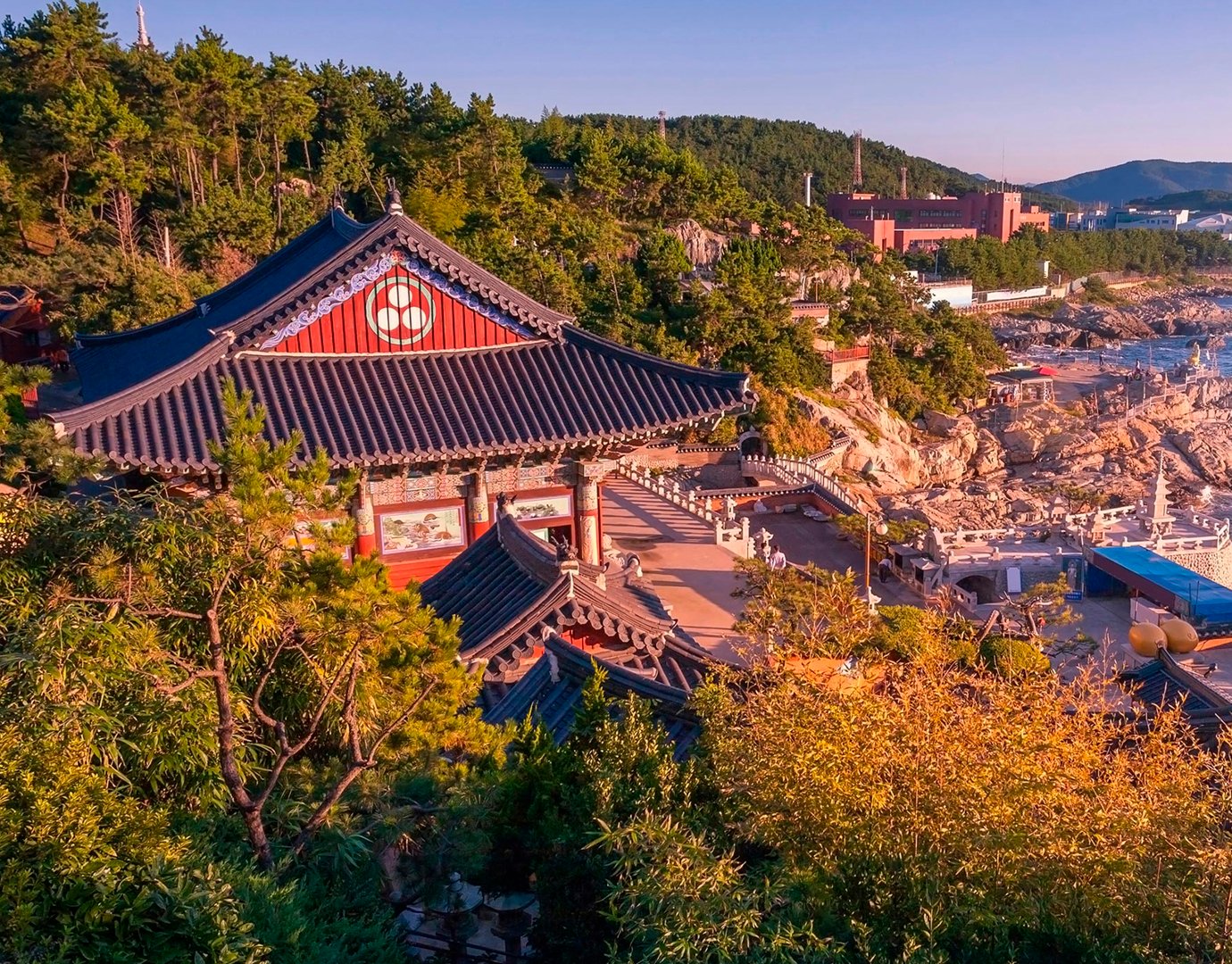 asia, Haedong Yonggungsa,Haeundae Beach
