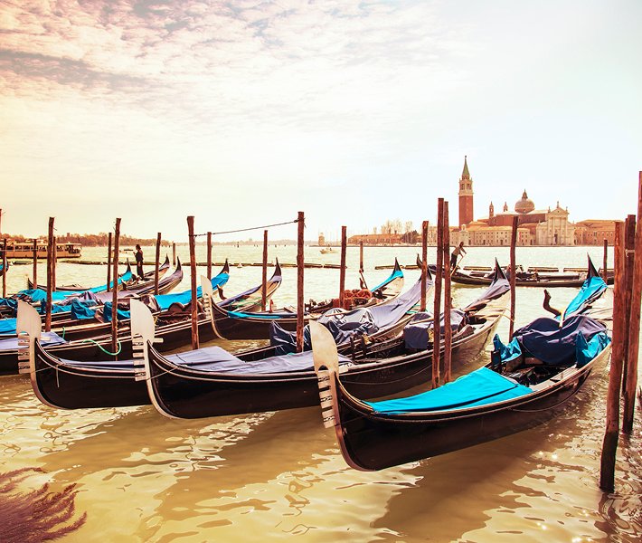 Venice tours, gondola tour | MSC Cruises