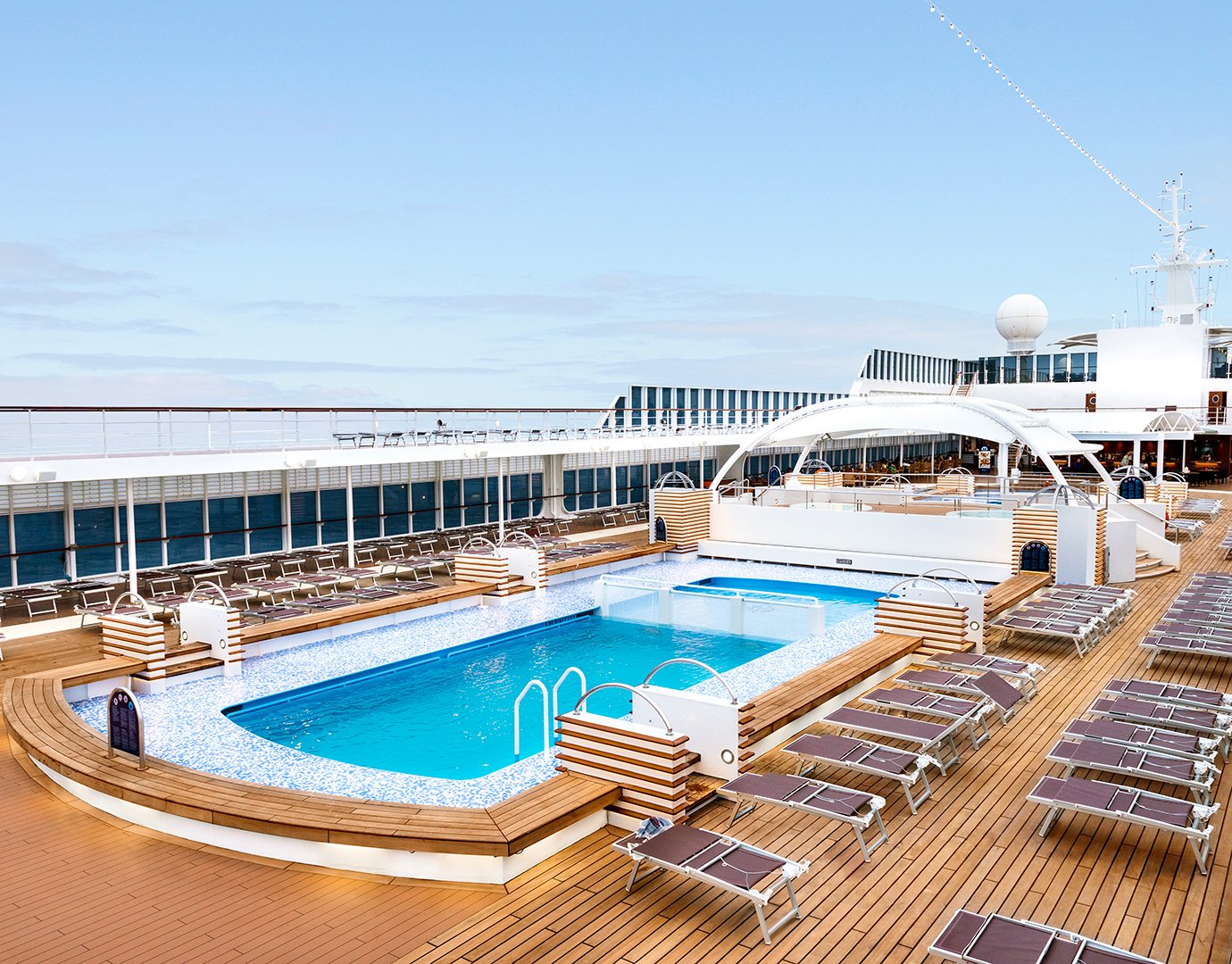 MSC Armonia, Entertainment Pool Area | MSC Cruises MSC Armonia, Entertainment Pool Area | MSC Cruises