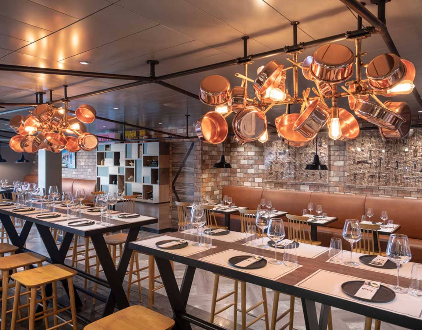 MSC Bellissima Restaurant And Bars Hola Tapas Bar 02 MSC Bellissima Restaurant And Bars Hola Tapas Bar 02