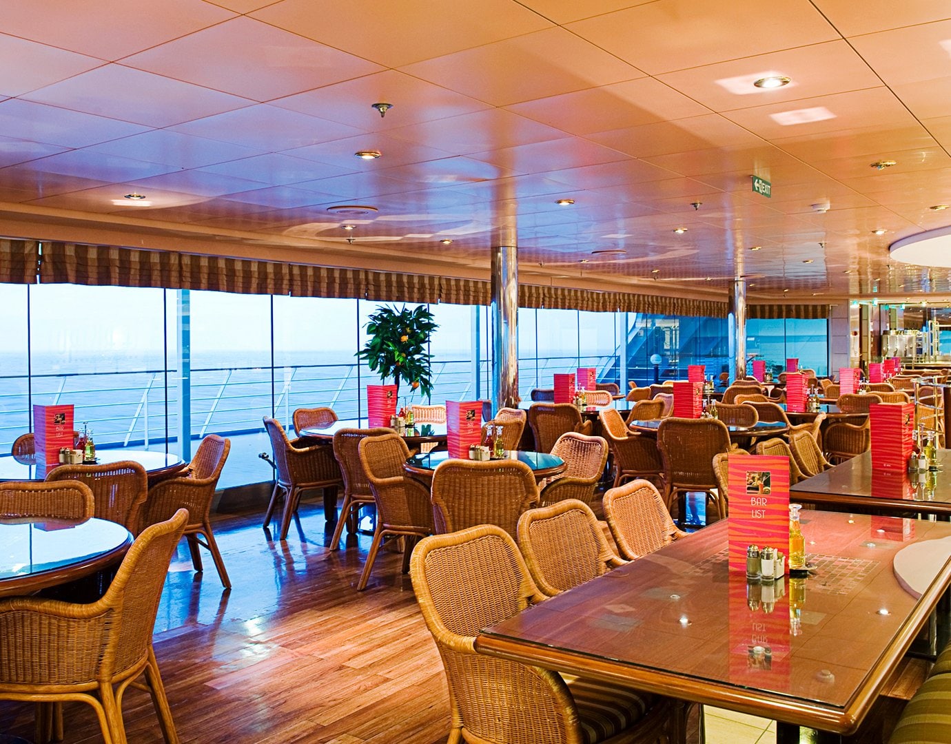 MSC Lirica Restaurant And Bar Le Bistrot 01 MSC Lirica Restaurant And Bar Le Bistrot 01