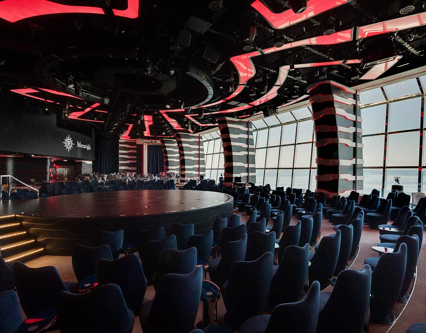 carousel lounge_mr_desktop carousel lounge_mr_desktop