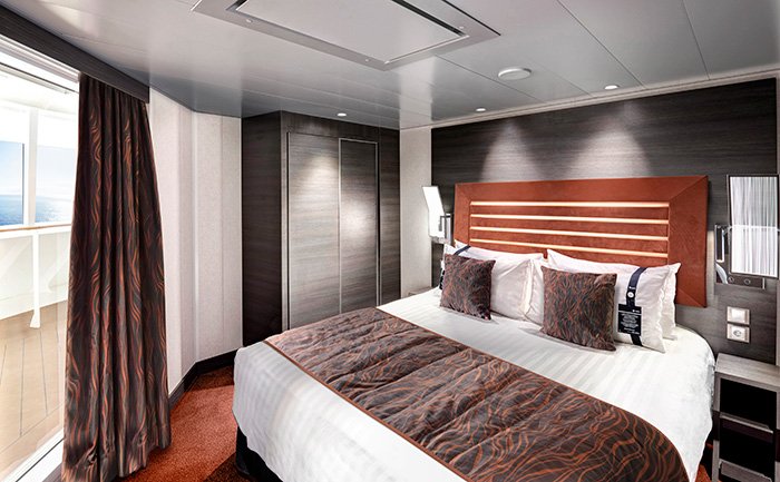 MSC Yacht Club Executive & Family Suite with whirlpool - YCJ  - MSC Meraviglia