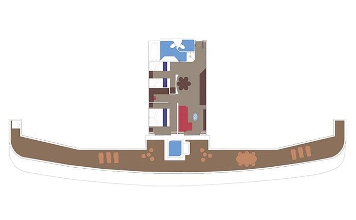 MSC Yacht Club Royal suite with whirlpool bath, MSC Poesia | MSC Cruises MSC Yacht Club Royal suite with whirlpool bath, MSC Poesia | MSC Cruises