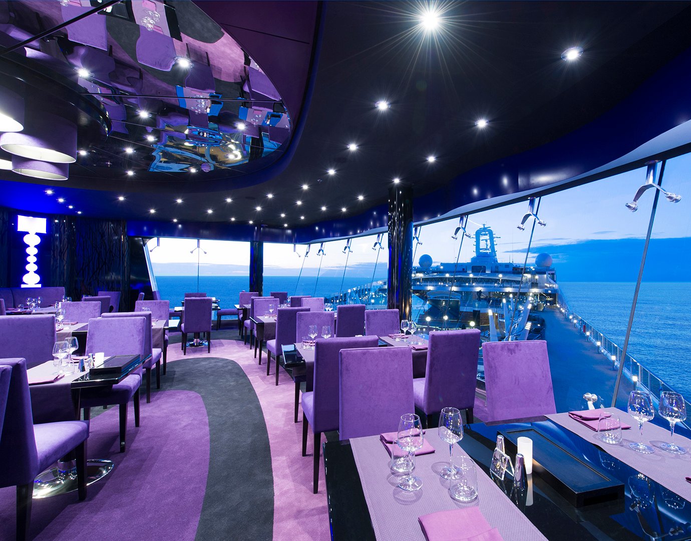 MSC Preziosa, Galaxy Lounge | MSC Cruises MSC Preziosa, Galaxy Lounge | MSC Cruises