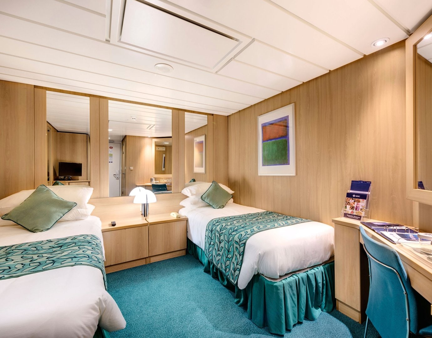 MSC Sinfonia Cabin: Interior 05 MSC Sinfonia Cabin: Interior 05