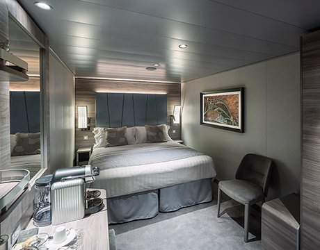 MSC WORLD EUROPA Yacht Club Interior suite MSC WORLD EUROPA Yacht Club Interior suite